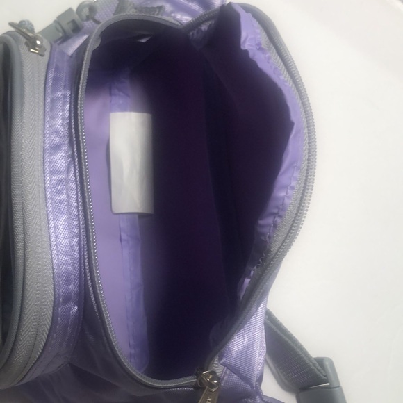 Woman’s eastsport purple Y2k Fanny pack waist bag - Picture 8 of 13